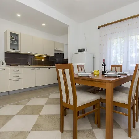 Appartement Kiara *
